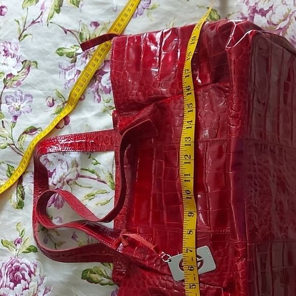 Francesco Biasia large patent red leather tote - Picture 7 of 15